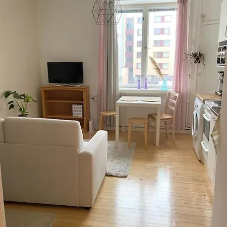 Cozy Studio In The Heart Of Kallio Next To Metro Διαμέρισμα